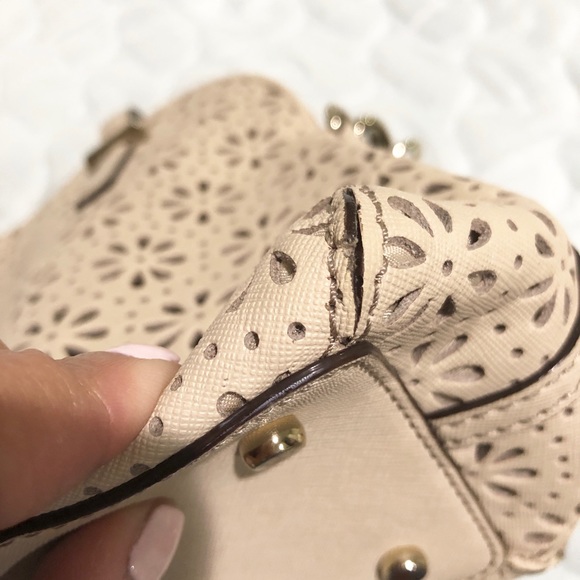 *SOLD* Kate Spade Satchel - Picture 4 of 8